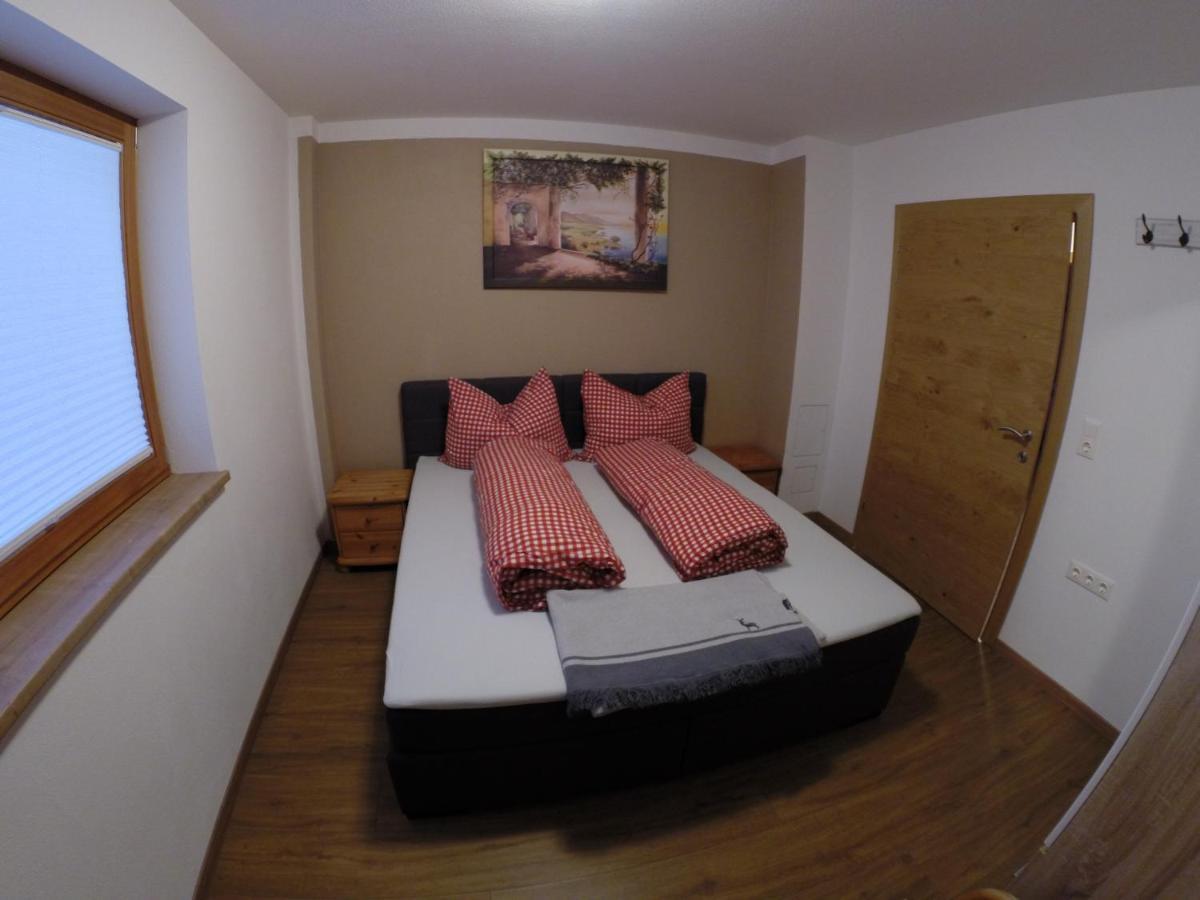 Grosszuegiges Apartment Georg Mayrhofen Barrierefrei Hollenzen Екстер'єр фото